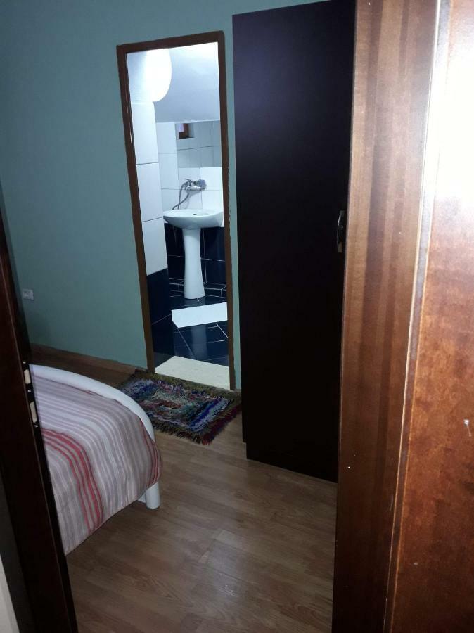 Vila Verd Korce Hotel Luaran gambar