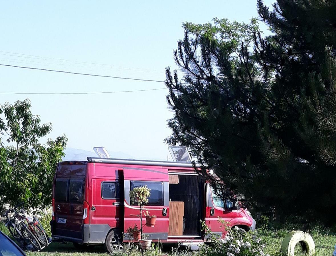 Vila Verd Korce Hotel Luaran gambar