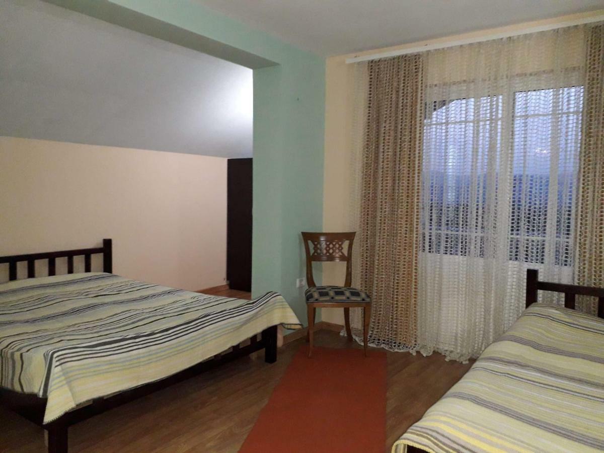 Vila Verd Korce Hotel Luaran gambar