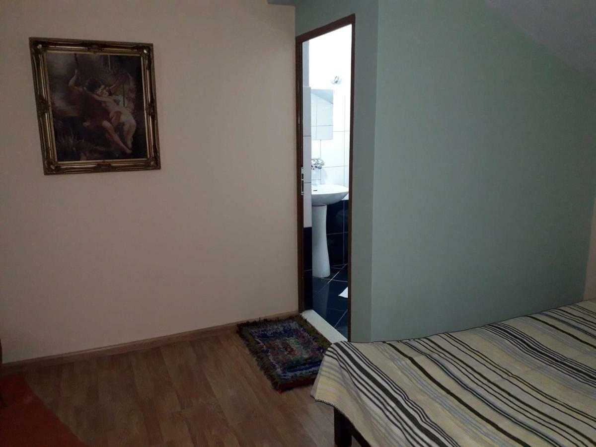 Vila Verd Korce Hotel Luaran gambar